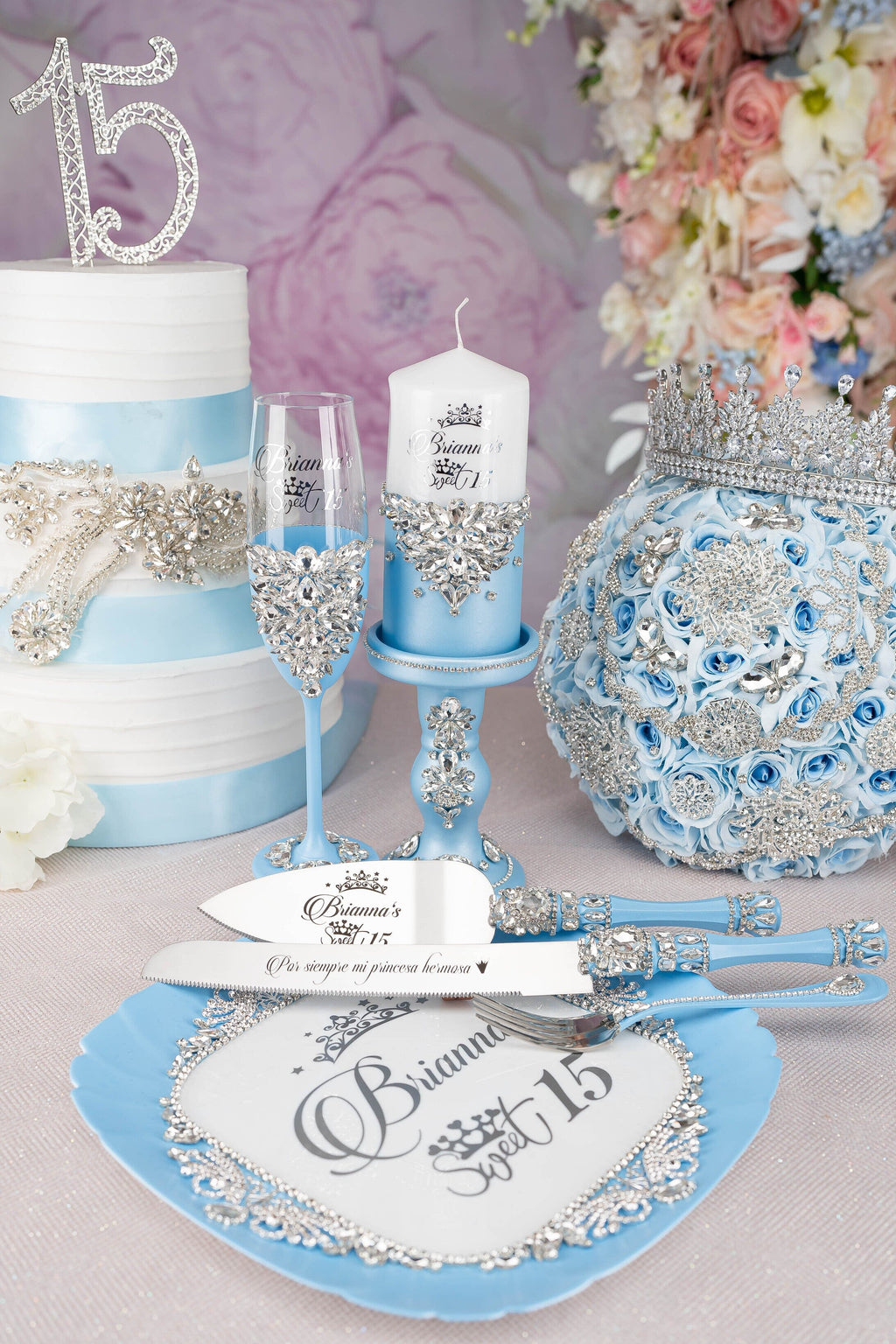 Light blue quinceanera brindis package with candle
