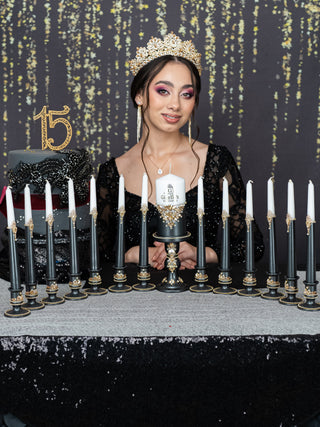 Black 15 candle ceremony for quinceanera