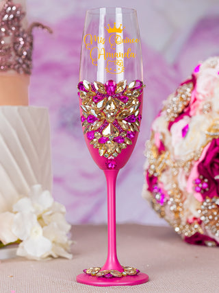 Fuchsia quinceanera package of bottle, glass and candle Kitty design