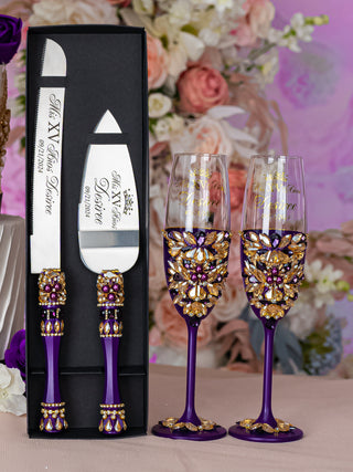 Purple Gold quinceanera bottle with 2 glasses