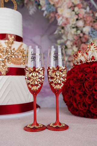 Red quinceanera brindis package with bottle and candle