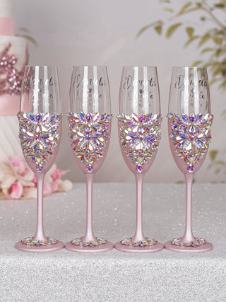 Baby pink silver quinceanera bottle with 4 glasses