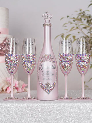 Baby pink silver quinceanera bottle with 4 glasses