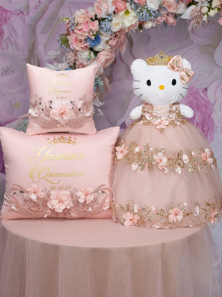 Rose Gold Quinceanera pillows set and última muñeca