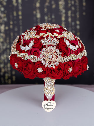 Wine red quinceanera bouquet 9 inches