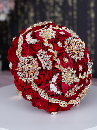 Wine red quinceanera bouquet 9 inches