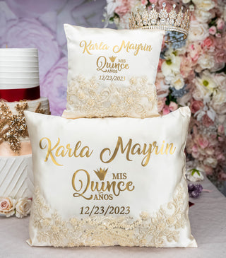 Gold quinceanera pillows set