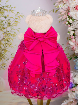 Fuchsia Silver La Ultima Muneca for quinceanera