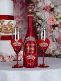 Wine red with tiara quinceanera bottle with 2 glasses
