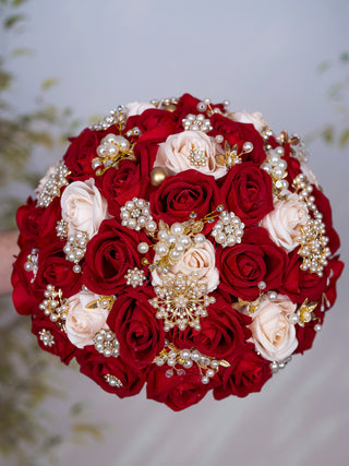 Wine red with tiara Quinceanera theme bottle with 1 glass