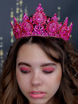 Quinceanera crown fuchsia with gold