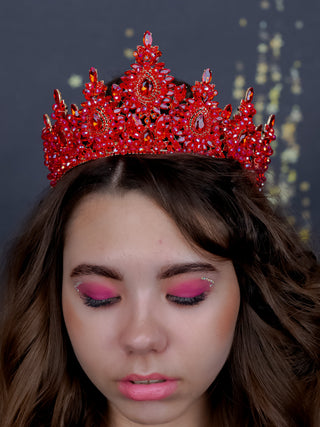 Quinceanera crown red with gold