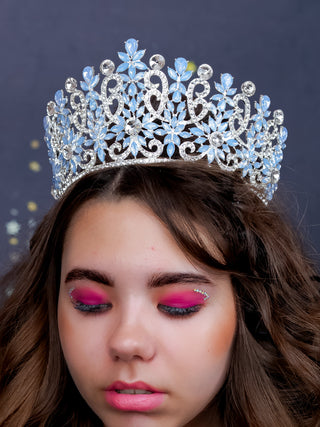 Big Quinceanera crown light blue silver
