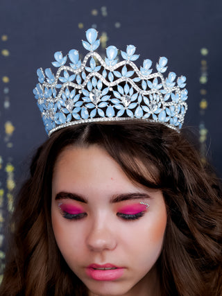 Big Quinceanera crown light blue silver