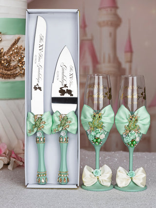 Sage Green Frog quinceanera bottle with 2 glasses