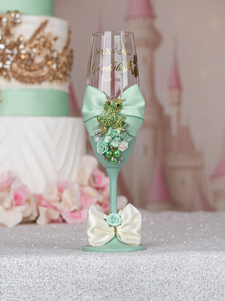 Sage Green Frog quinceanera brindis package (5 pcs)