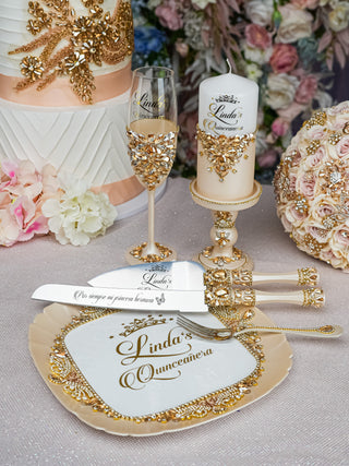 Gold quinceanera brindis package with candle