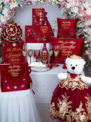 Burgundy Quinceanera Decorations | Elegant Burgundy Gold Quince Set / quinceanera-decor Burgundy Quinceanera Decorations | Elegant Burgundy Gold Quince Set / quinceanera-decor
