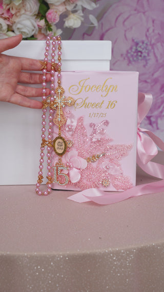 personalized quinceanera bibles, rosaries for quinceanera, quinceanera bible rosary set, biblia y rosario para quinceanera,
rosary and bible for a quinceanera