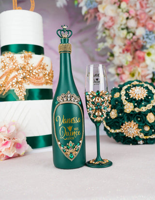 Green quinceanera bottle with 1 glass