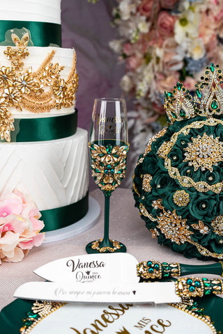 Green quinceanera cake knife set with 1 glass