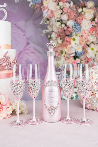 Pink quinceanera bottle with 4 glasses