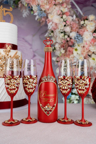 Red quinceanera bottle with 4 glasses