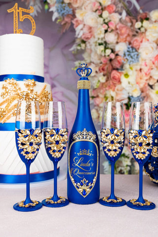 Royal blue quinceanera bottle with 4 glasses